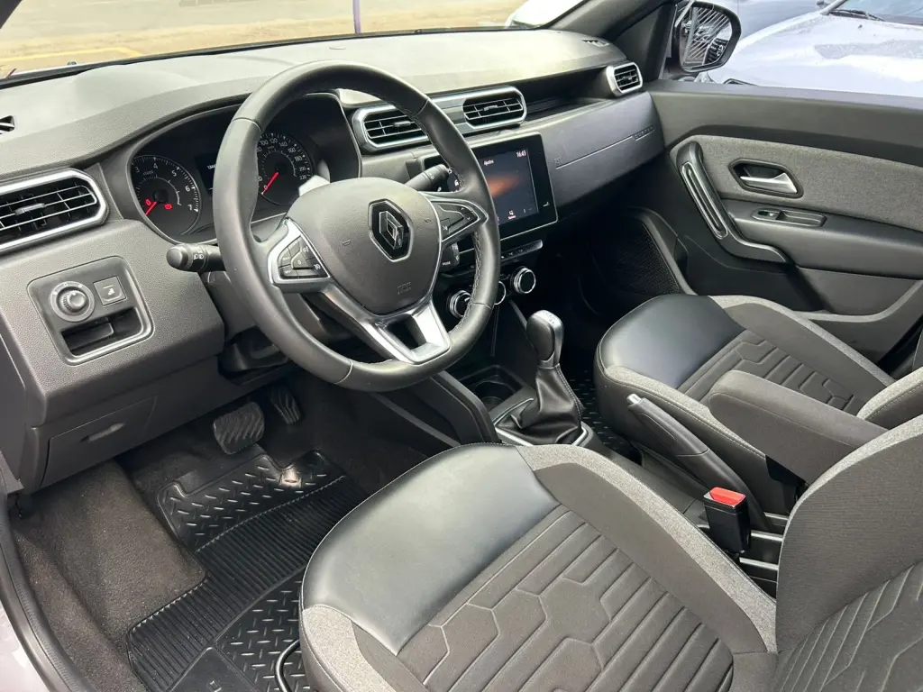 RENAULT Duster - Foto