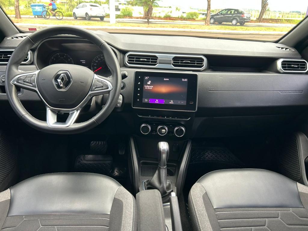 RENAULT Duster - Foto