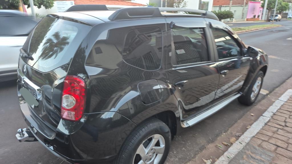 RENAULT Duster - Foto