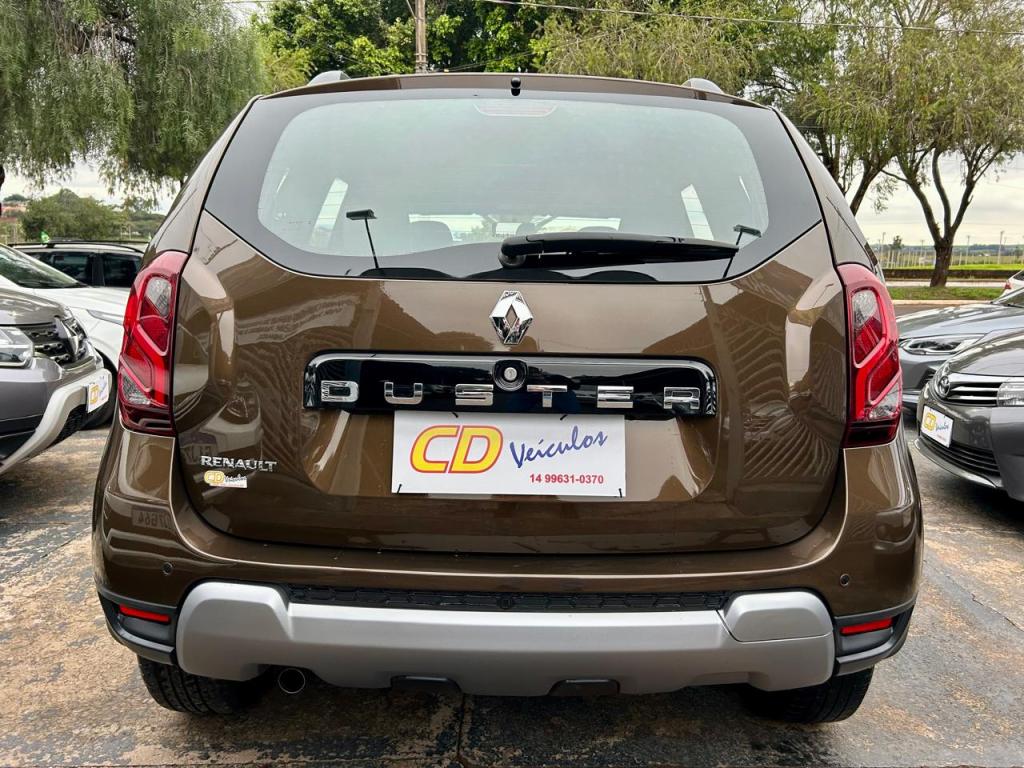 RENAULT Duster - Foto