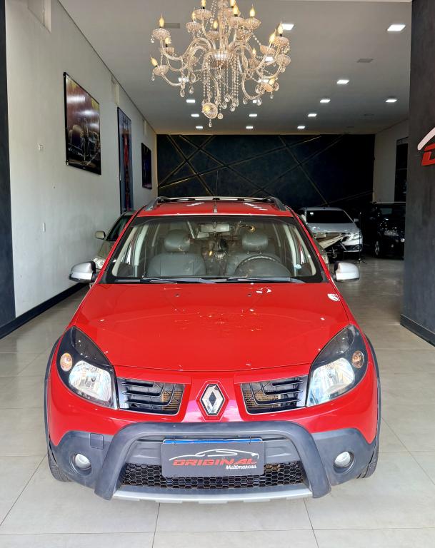 RENAULT Sandero - Foto