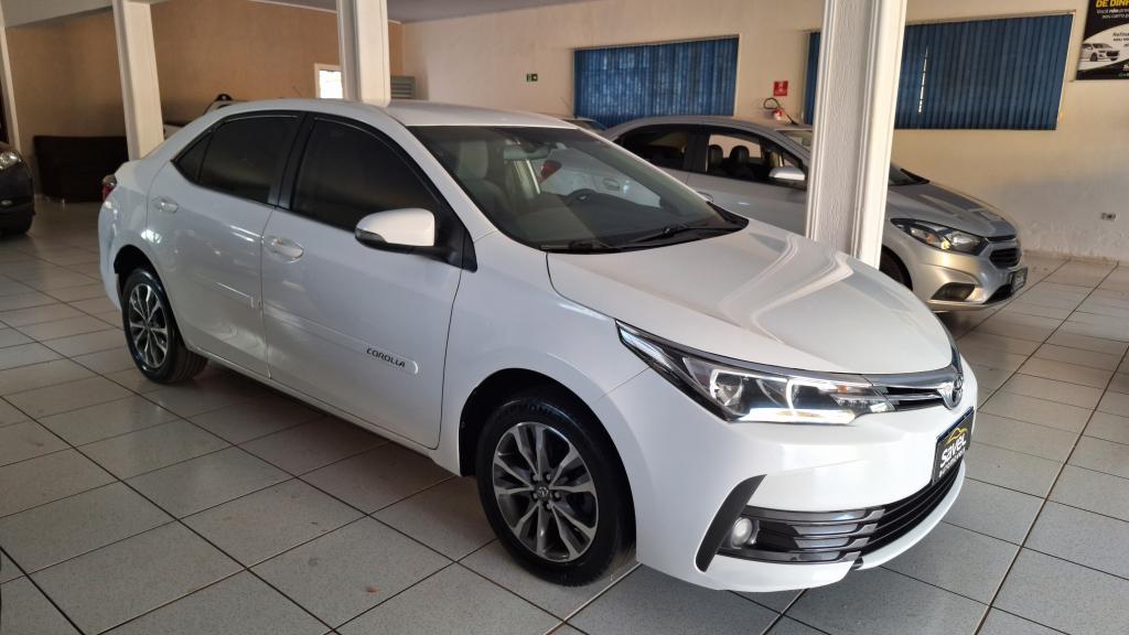 TOYOTA Corolla - Foto