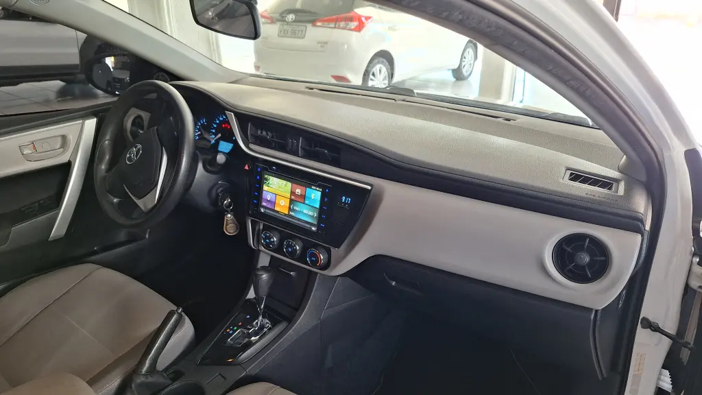 TOYOTA Corolla - Foto