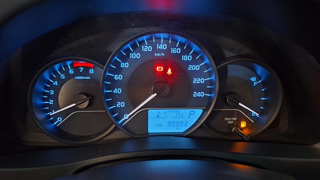 TOYOTA Corolla - Foto