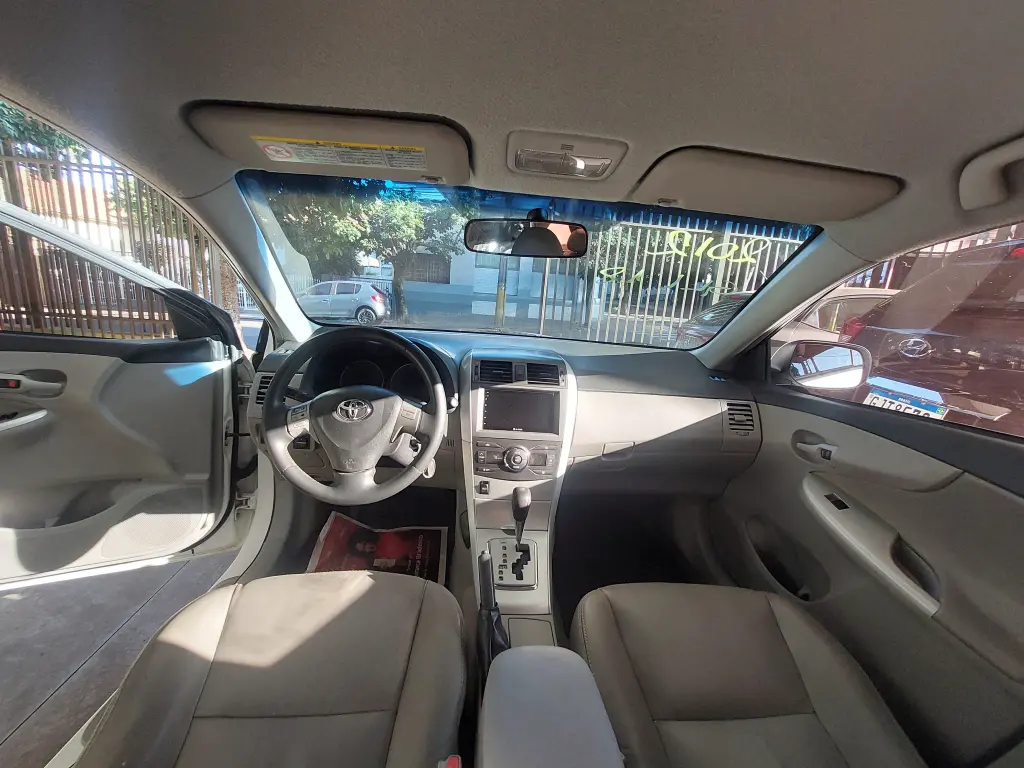 TOYOTA Corolla - Foto