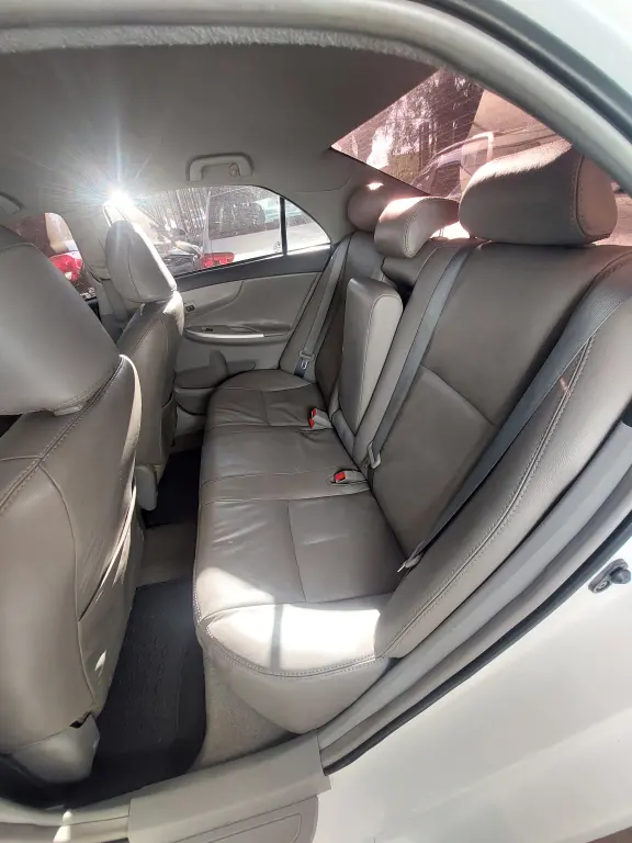 TOYOTA Corolla - Foto