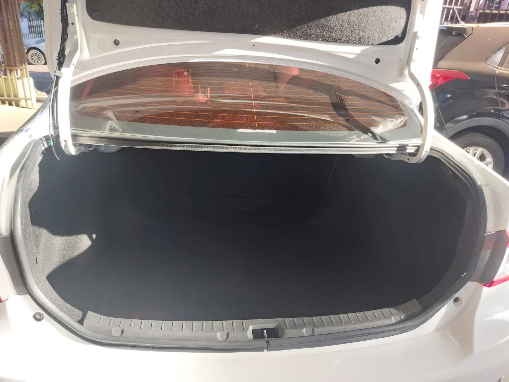 TOYOTA Corolla - Foto