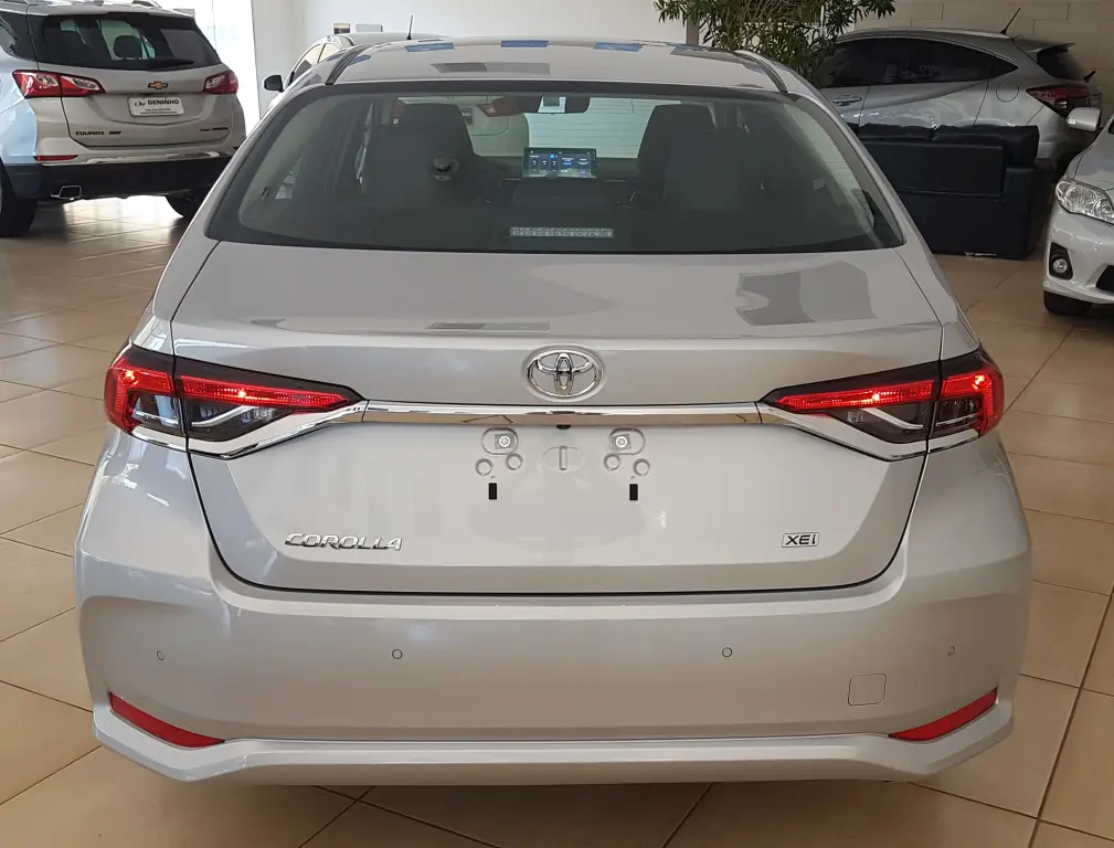 TOYOTA Corolla - Foto