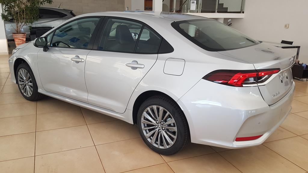 TOYOTA Corolla - Foto