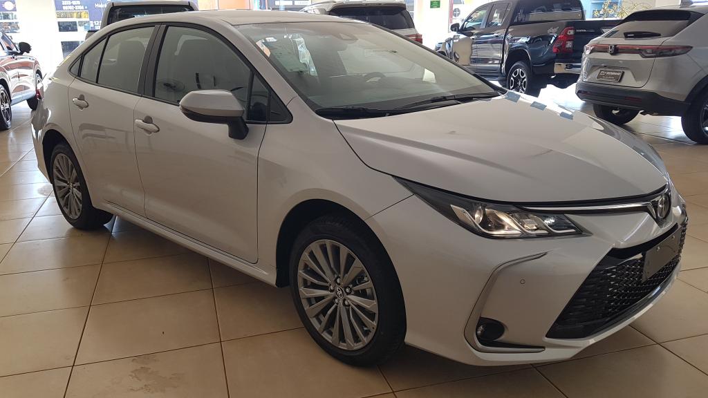 TOYOTA Corolla - Foto