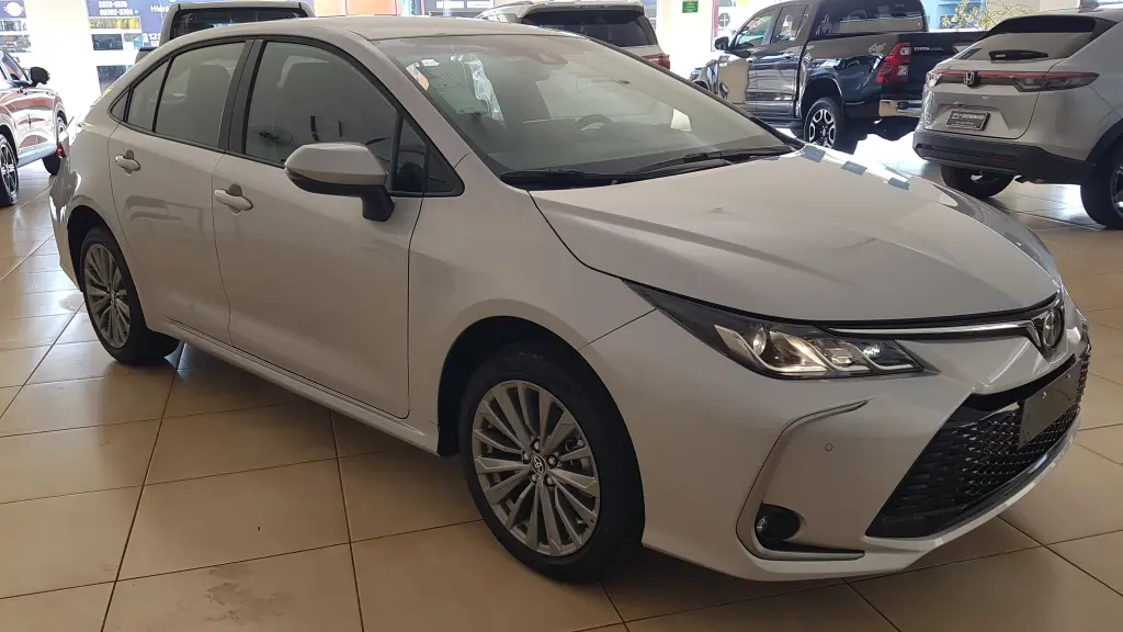 TOYOTA Corolla - Foto