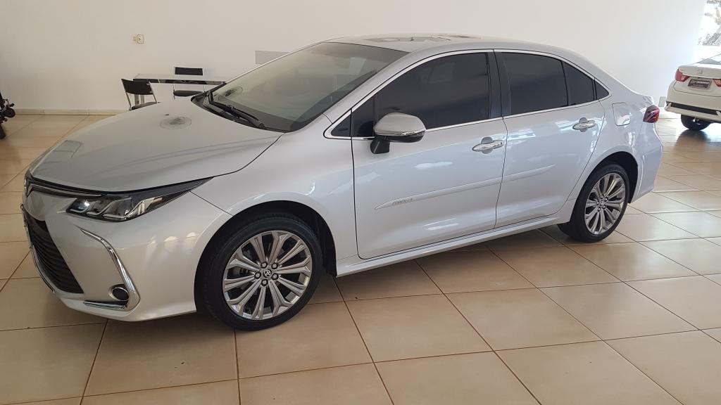 TOYOTA Corolla - Foto