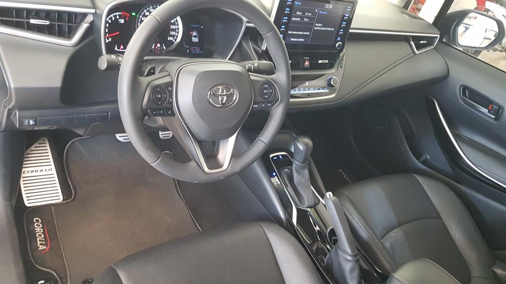 TOYOTA Corolla - Foto