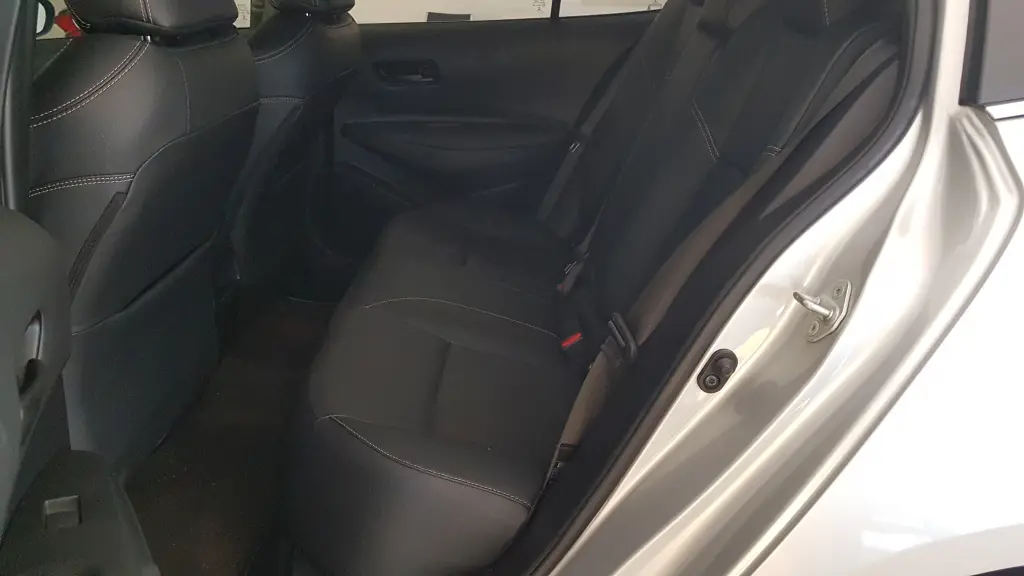 TOYOTA Corolla - Foto