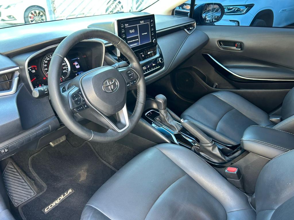 TOYOTA Corolla - Foto