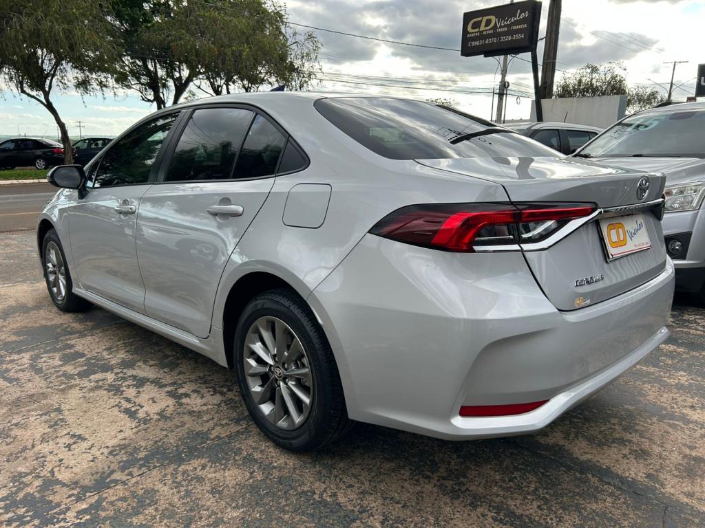 TOYOTA Corolla - Foto