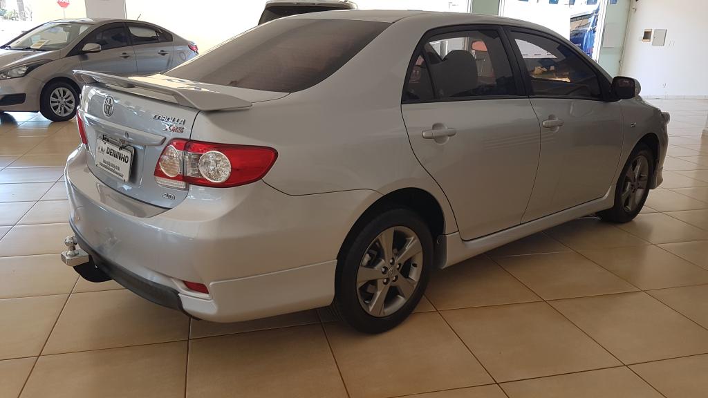 TOYOTA Corolla - Foto