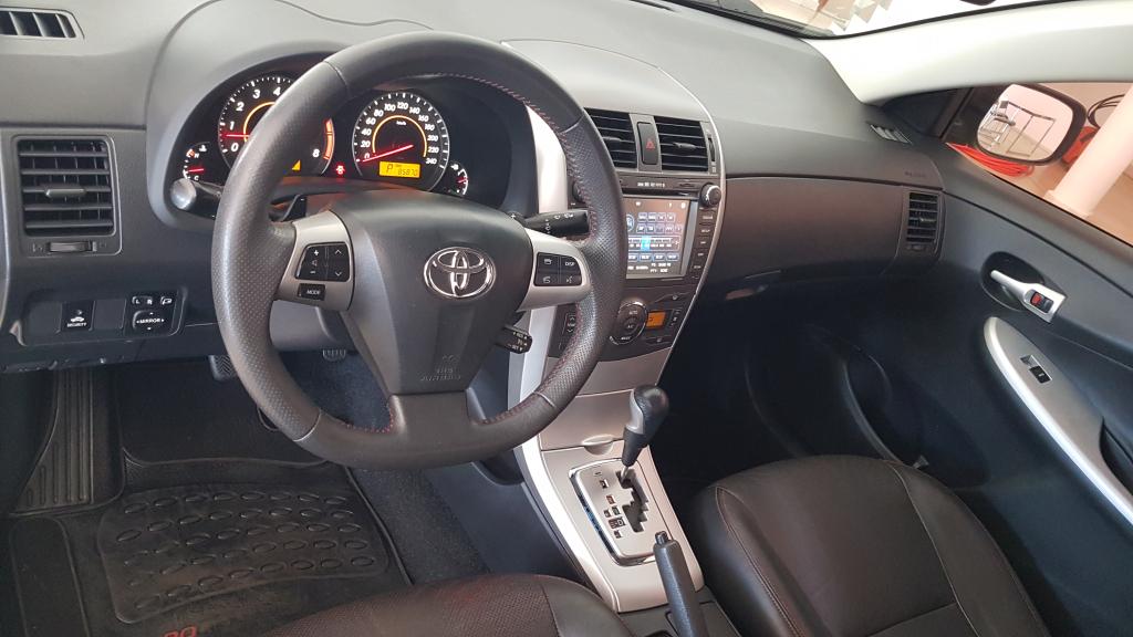 TOYOTA Corolla - Foto