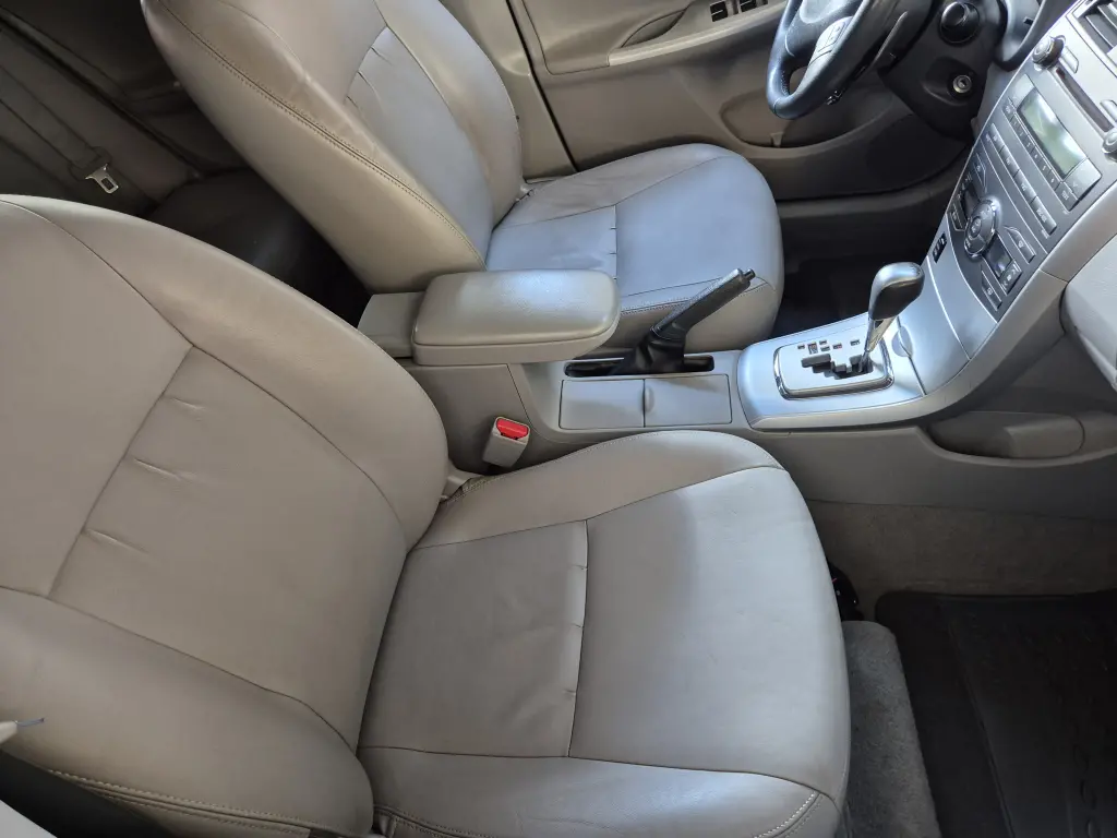 TOYOTA Corolla - Foto