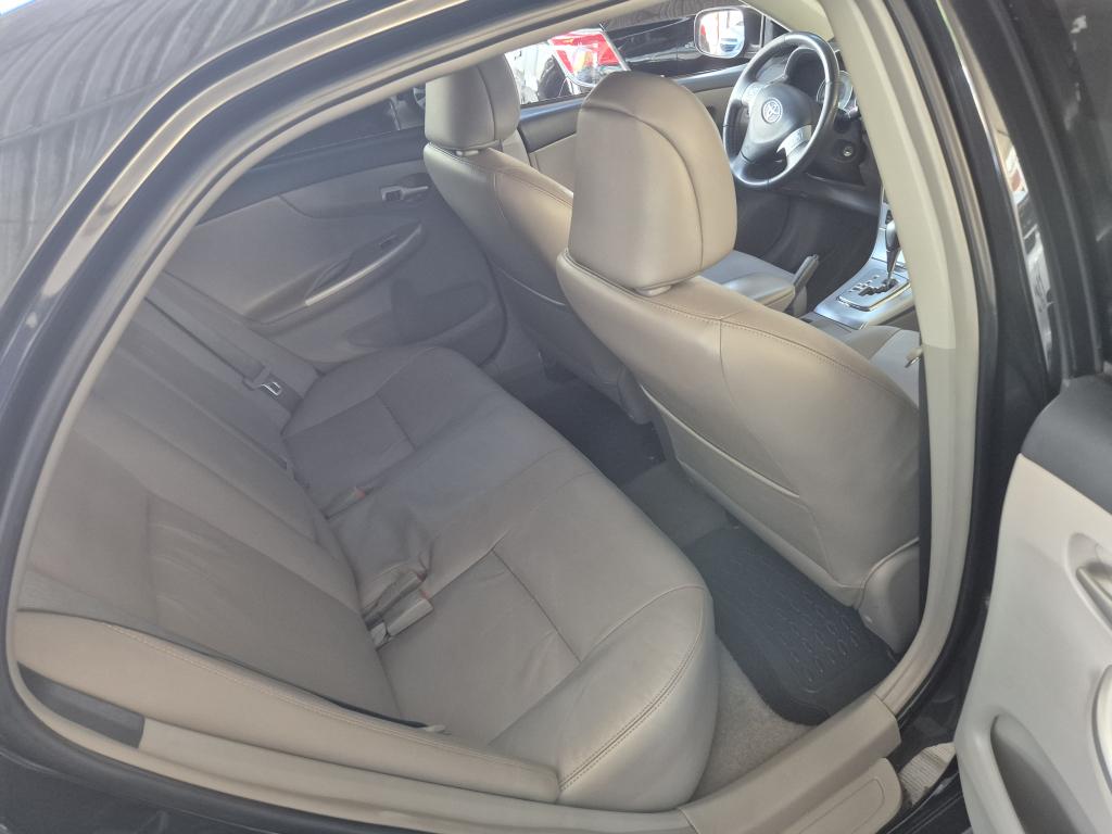 TOYOTA Corolla - Foto