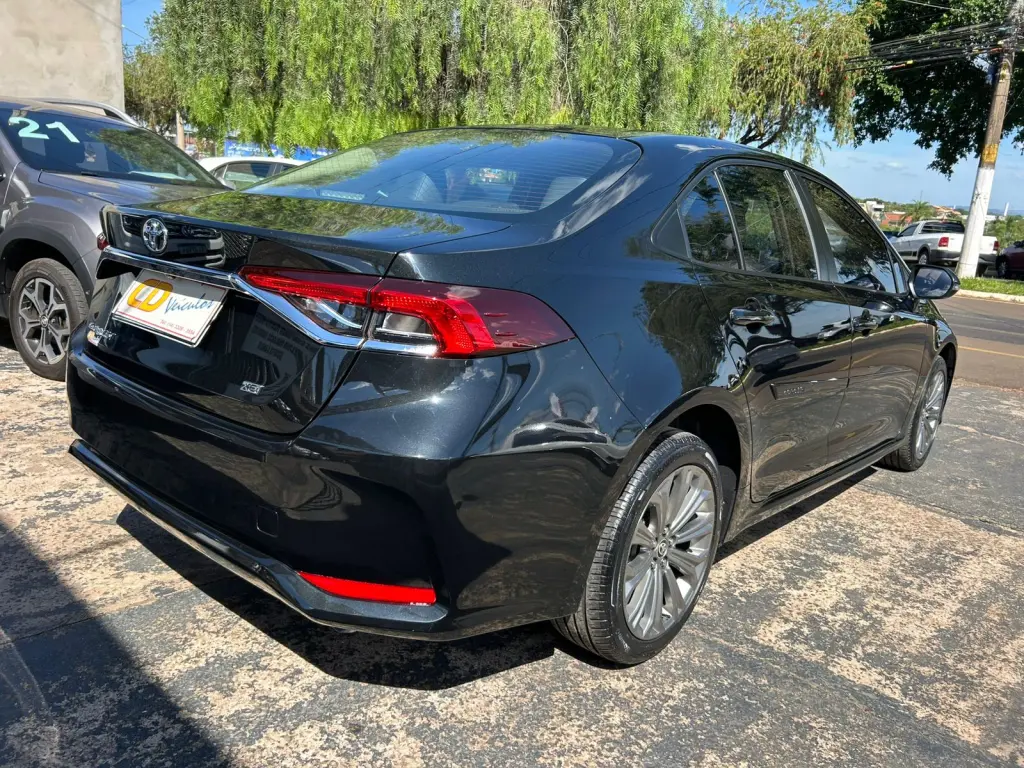 TOYOTA Corolla - Foto