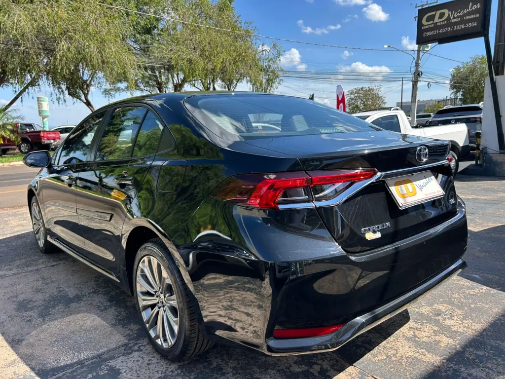 TOYOTA Corolla - Foto