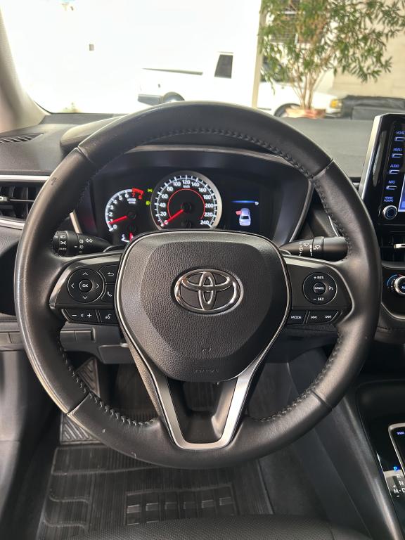 TOYOTA Corolla - Foto