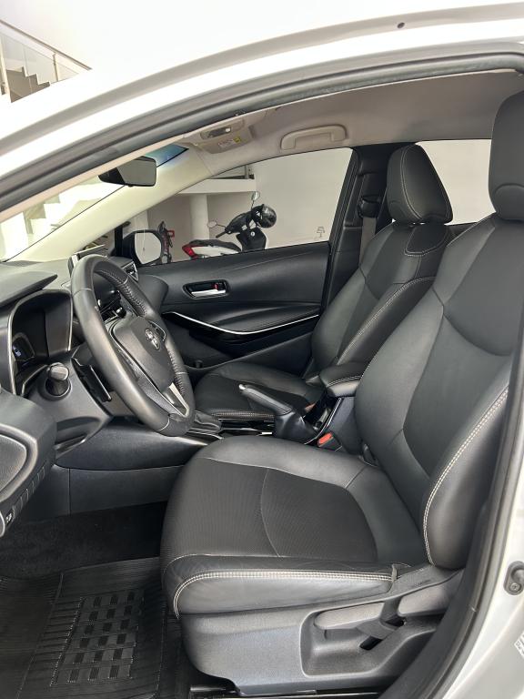 TOYOTA Corolla - Foto
