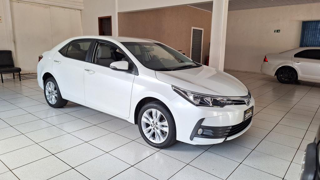 TOYOTA Corolla - Foto