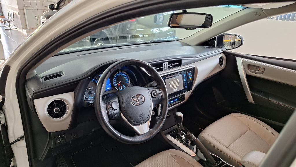 TOYOTA Corolla - Foto