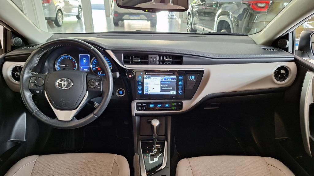 TOYOTA Corolla - Foto
