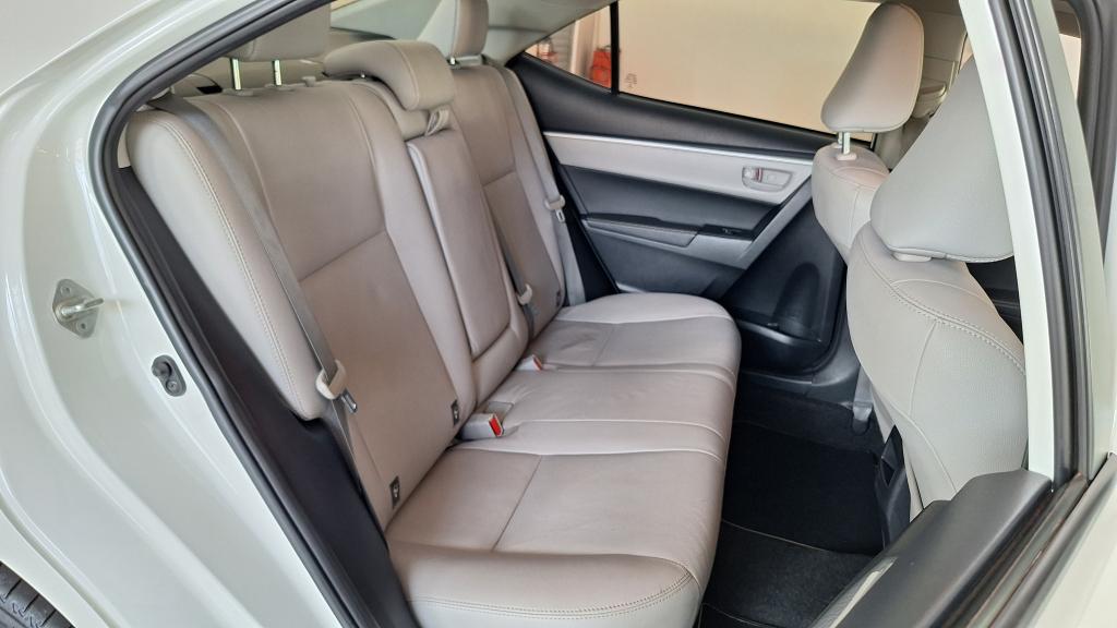 TOYOTA Corolla - Foto
