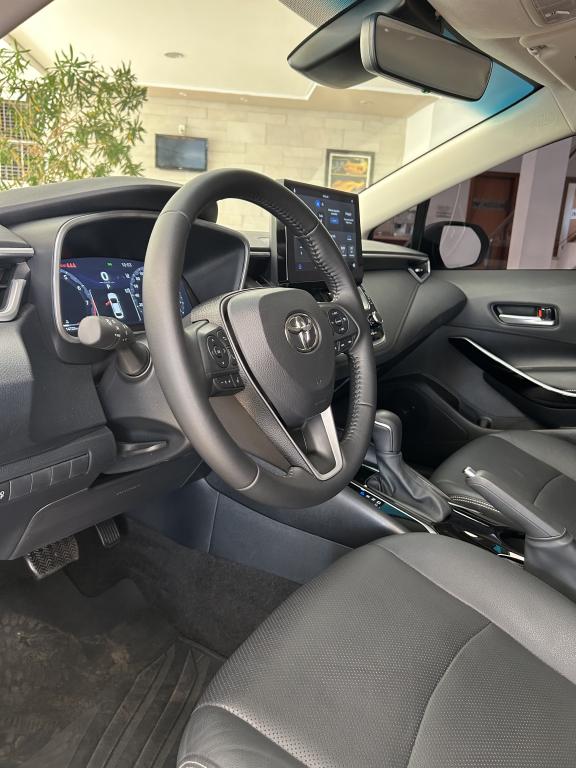 TOYOTA Corolla - Foto