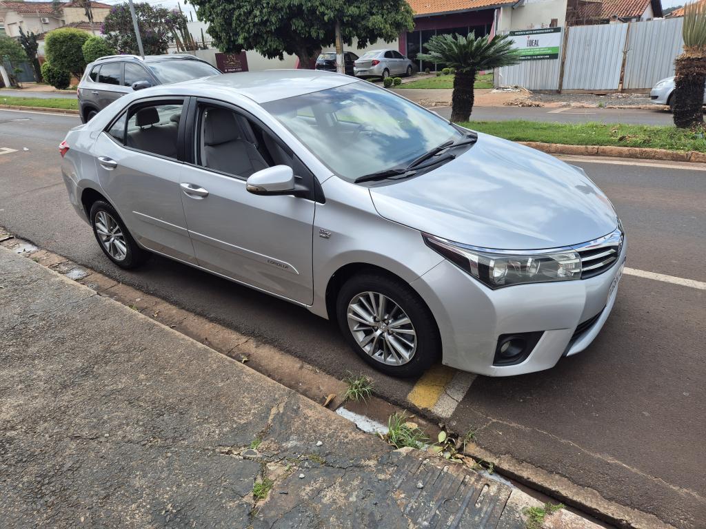 TOYOTA Corolla - Foto
