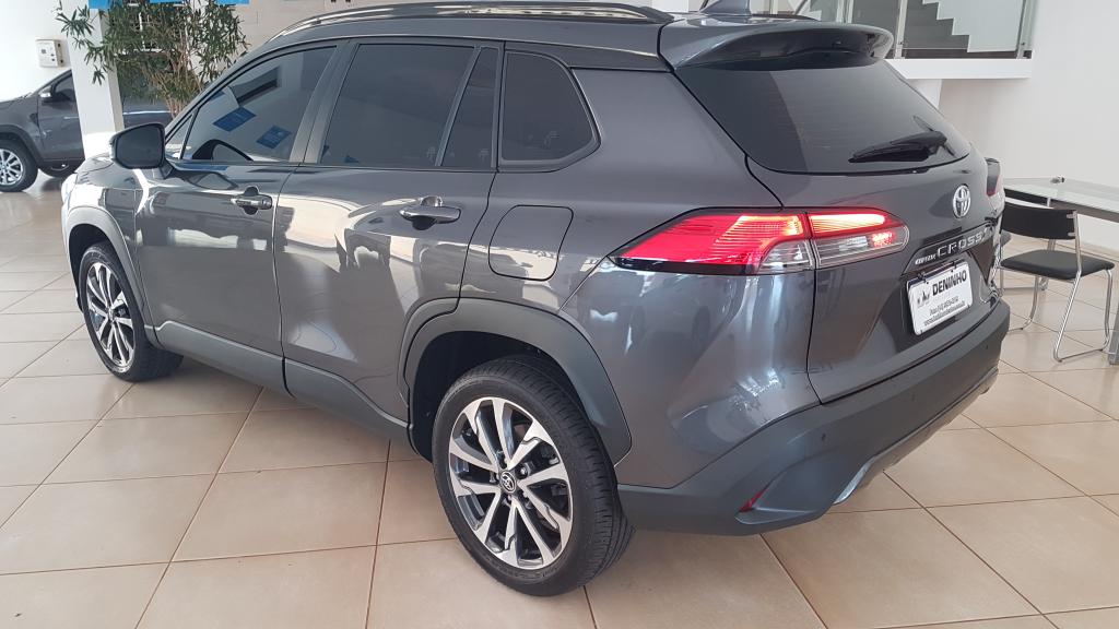 TOYOTA Corolla Cross - Foto