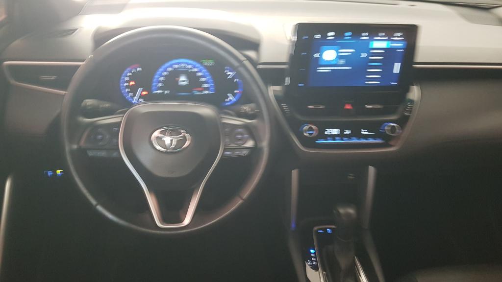TOYOTA Corolla Cross - Foto