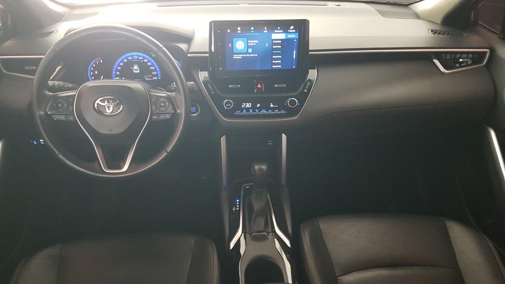 TOYOTA Corolla Cross - Foto