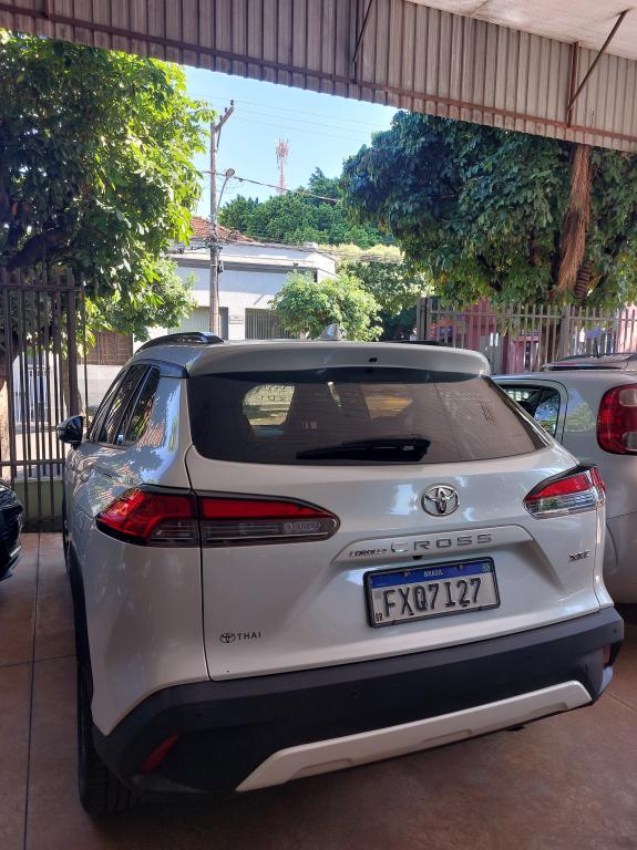 TOYOTA Corolla Cross - Foto