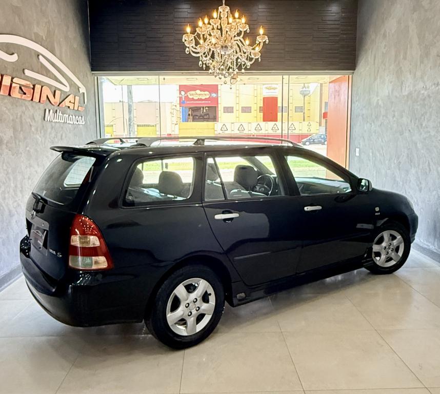 TOYOTA Fielder - Foto