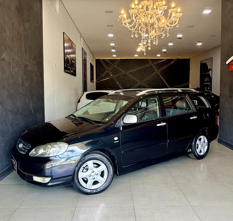 TOYOTA Fielder - Foto