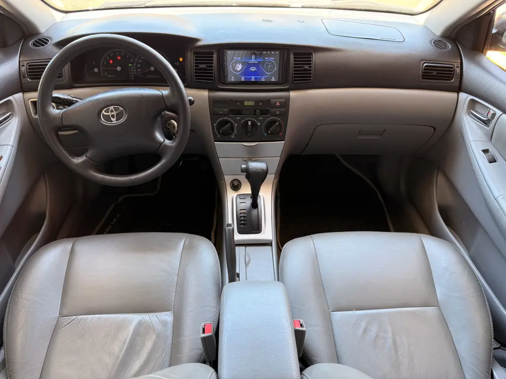 TOYOTA Fielder - Foto