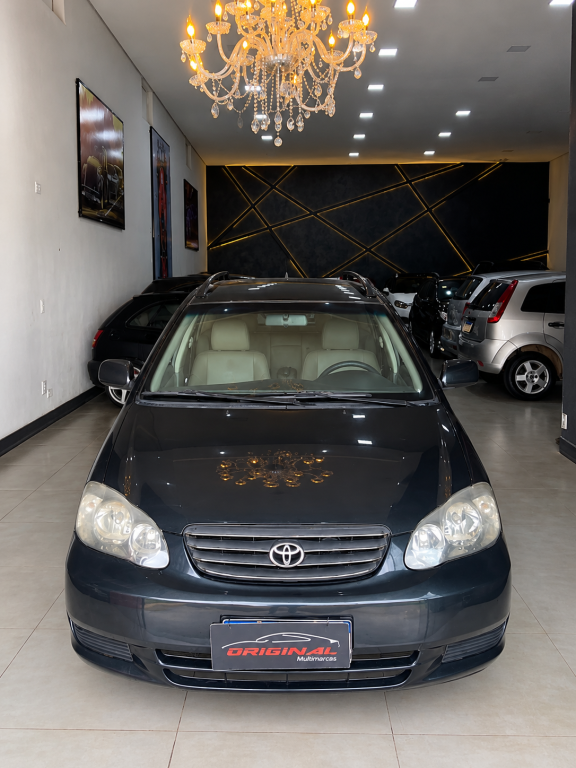 TOYOTA Fielder - Foto