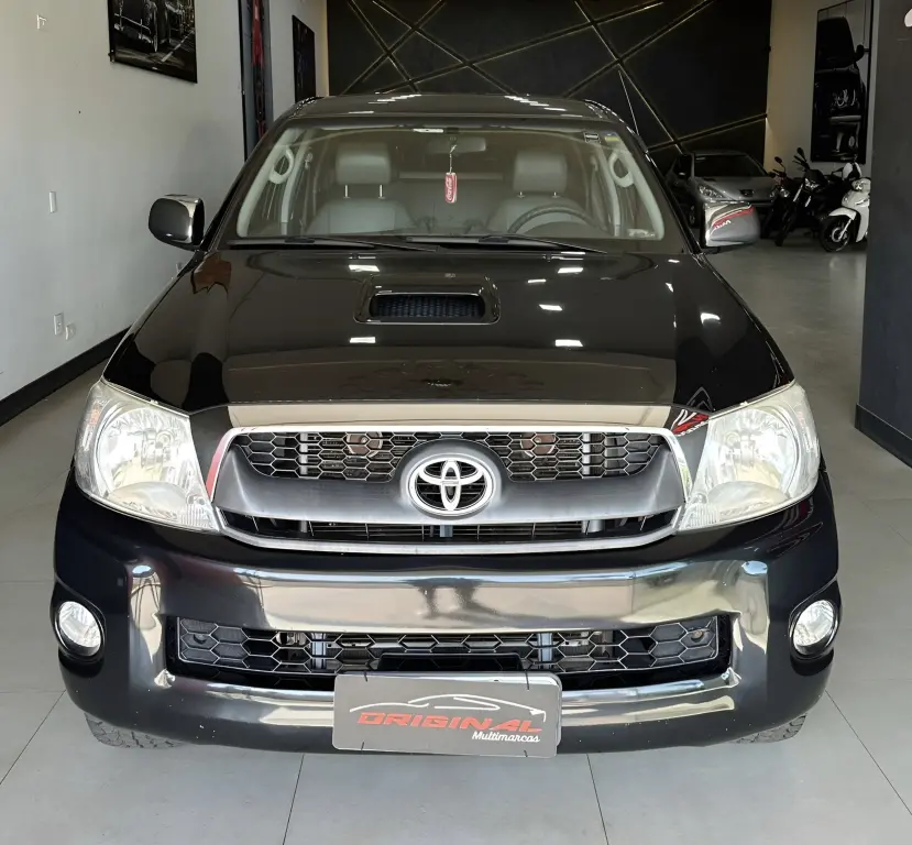 TOYOTA Hilux Caminhonete - Foto