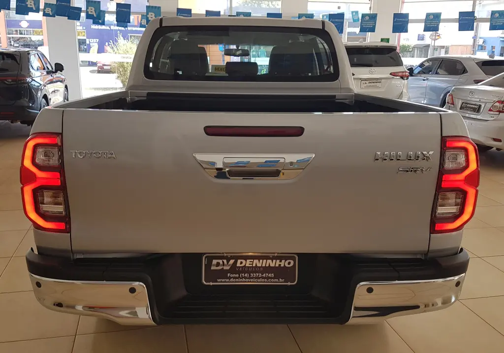 TOYOTA Hilux Caminhonete - Foto