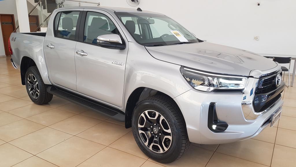 TOYOTA Hilux Caminhonete - Foto