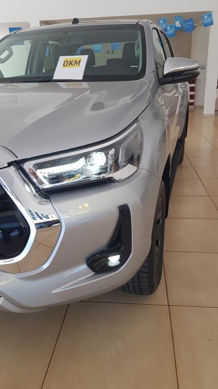 TOYOTA Hilux Caminhonete - Foto