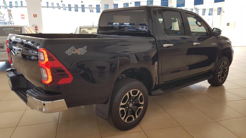 TOYOTA Hilux Caminhonete - Foto