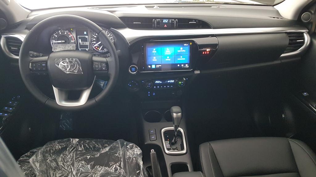 TOYOTA Hilux Caminhonete - Foto