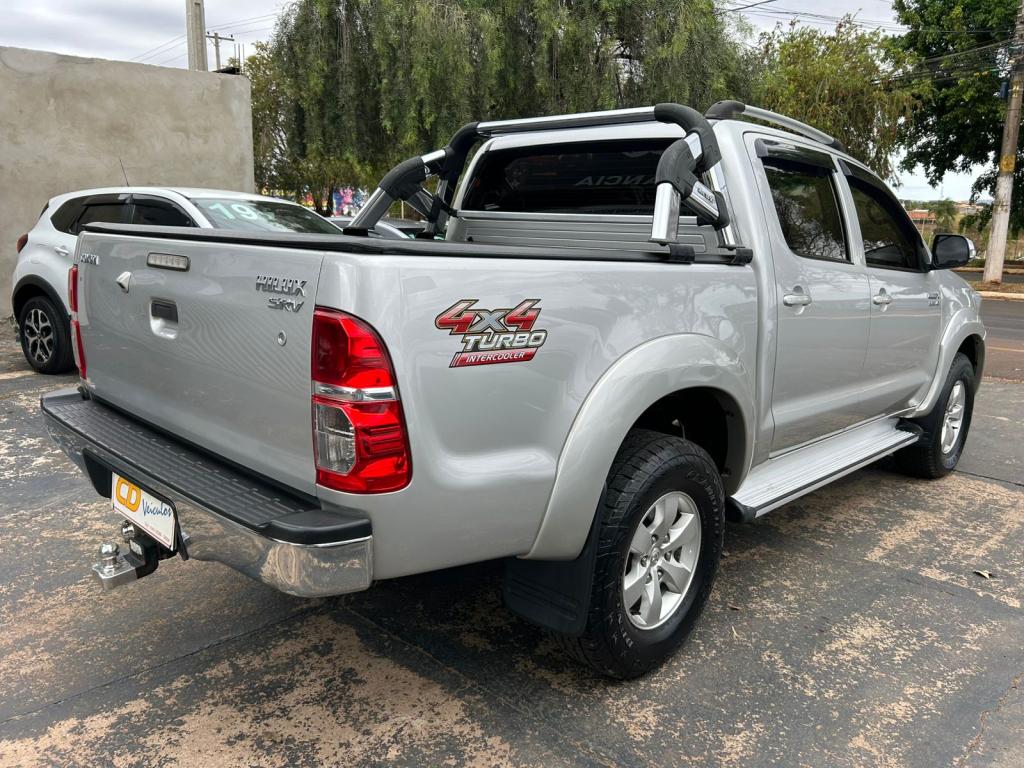 TOYOTA Hilux Caminhonete - Foto