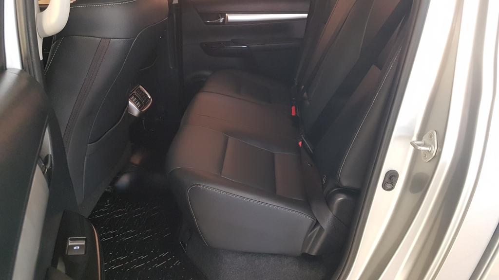 TOYOTA Hilux Caminhonete - Foto